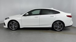 2023 (73) BMW 2 SERIES 220i M Sport 4dr Step Auto 5295129