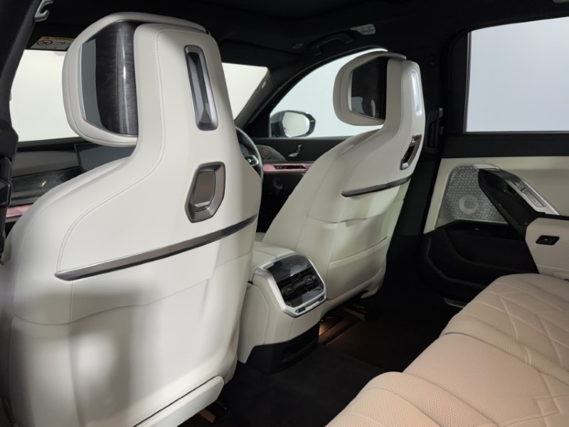 2024 (24) BMW 7 SERIES 750e xDrive M Sport 4dr Auto 5232580