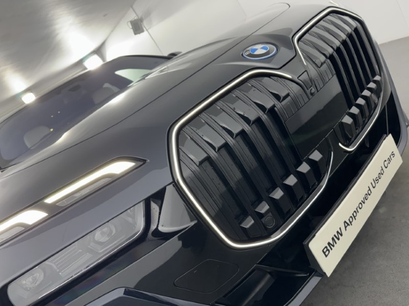 2024 (24) BMW 7 SERIES 750e xDrive M Sport 4dr Auto 5232571