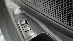 2025 (75) BMW 3 SERIES 320i M Sport 5dr Step Auto 5332628