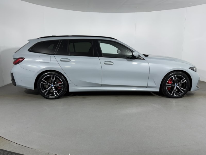 2025 (75) BMW 3 SERIES 320i M Sport 5dr Step Auto 5332680