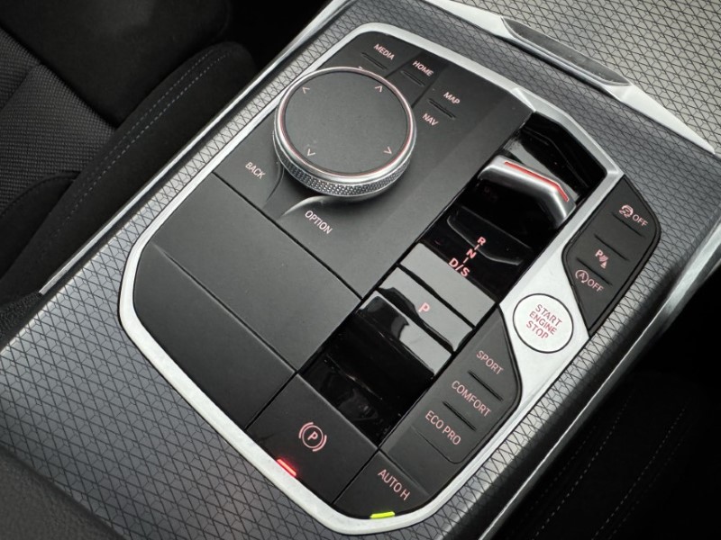 2025 (75) BMW 3 SERIES 320i M Sport 5dr Step Auto 5332606