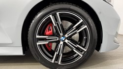 2025 (75) BMW 3 SERIES 320i M Sport 5dr Step Auto 5332631