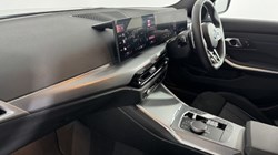 2025 (75) BMW 3 SERIES 320i M Sport 5dr Step Auto 5332657