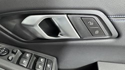 2025 (75) BMW 3 SERIES 320i M Sport 5dr Step Auto 5332626