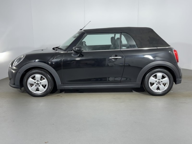 2021 (21) MINI CONVERTIBLE 1.5 Cooper Classic 2dr 5286719