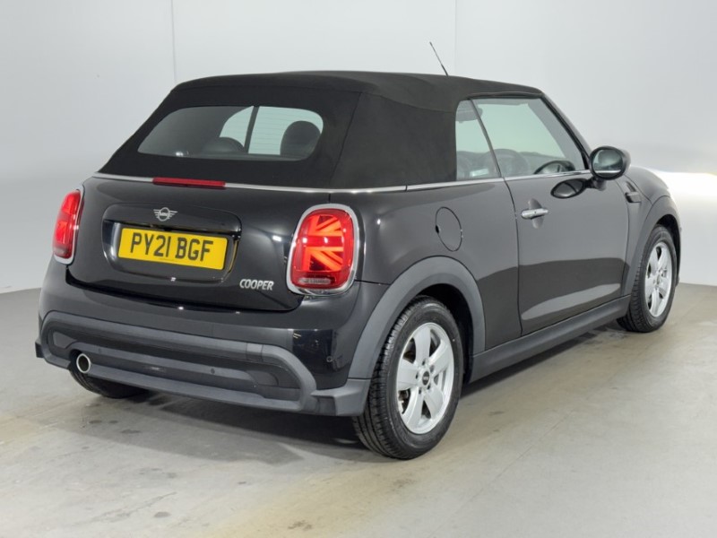 2021 (21) MINI CONVERTIBLE 1.5 Cooper Classic 2dr 5286730