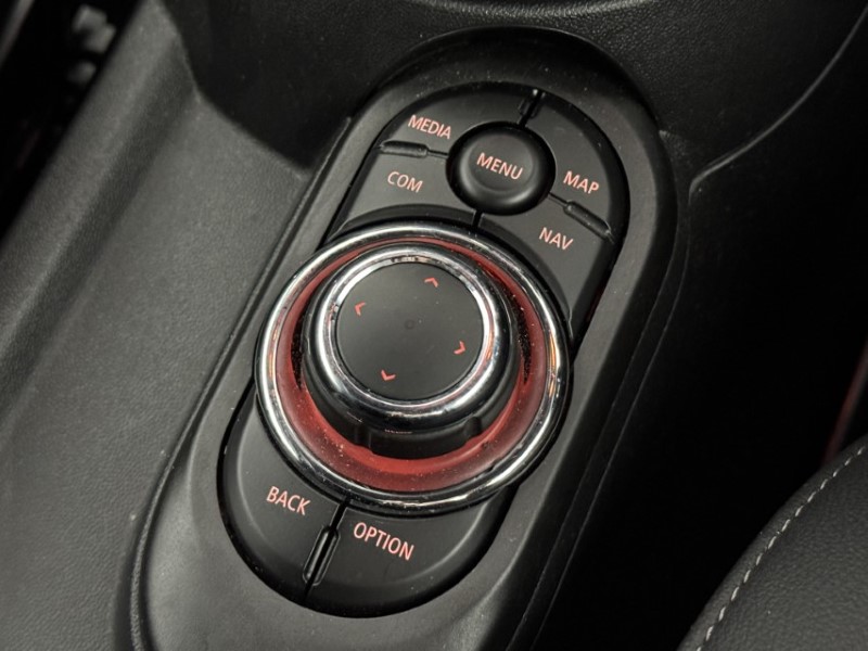 2021 (21) MINI CONVERTIBLE 1.5 Cooper Classic 2dr 5286650