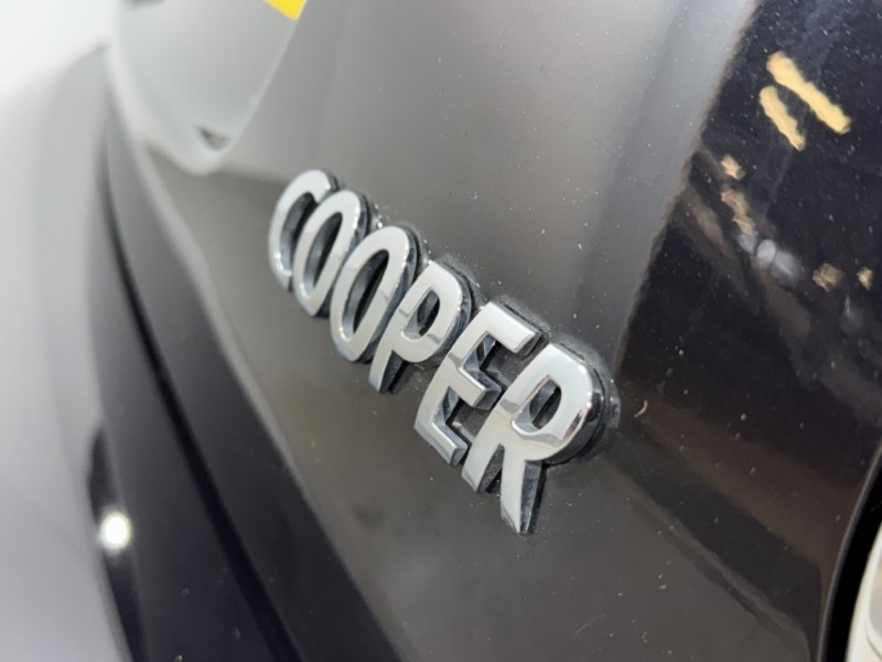 2021 (21) MINI CONVERTIBLE 1.5 Cooper Classic 2dr 5286669