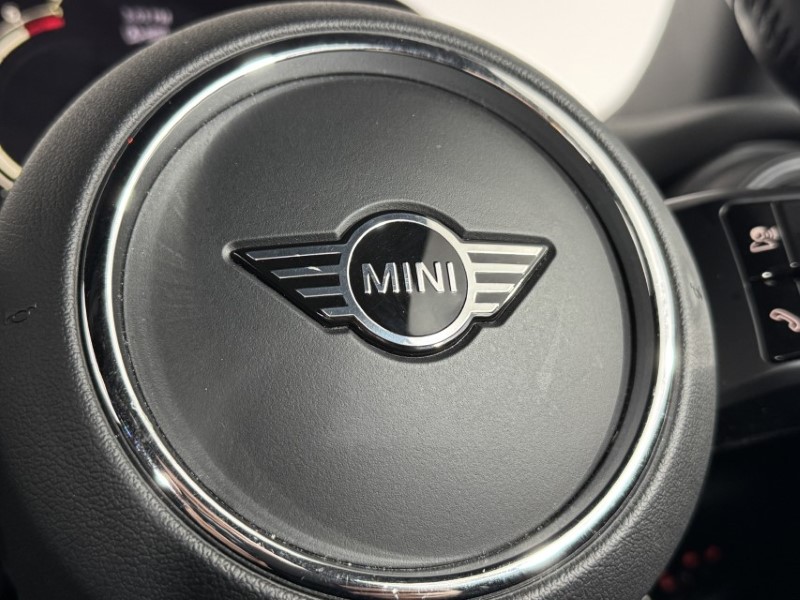 2021 (21) MINI CONVERTIBLE 1.5 Cooper Classic 2dr 5286648