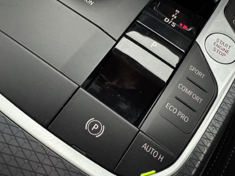 2025 (75) BMW 3 SERIES 320i M Sport 5dr Step Auto 5339277