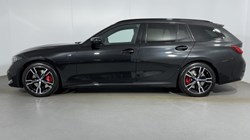 2025 (75) BMW 3 SERIES 320i M Sport 5dr Step Auto 5339331