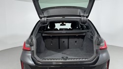 2025 (75) BMW 3 SERIES 320i M Sport 5dr Step Auto 5339311