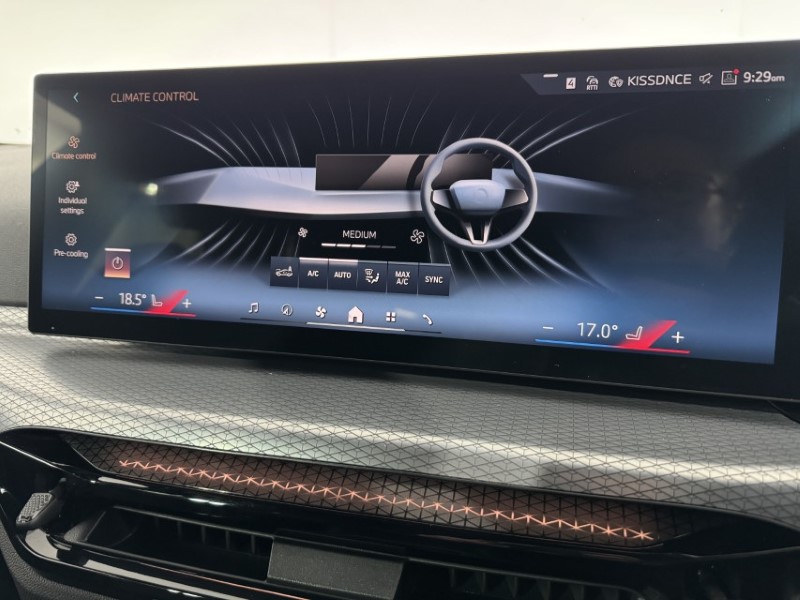 2025 (75) BMW 3 SERIES 320i M Sport 5dr Step Auto 5339289