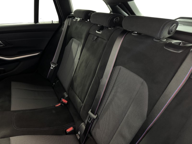 2025 (75) BMW 3 SERIES 320i M Sport 5dr Step Auto 5339314