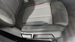 2025 (75) BMW 3 SERIES 320i M Sport 5dr Step Auto 5339294