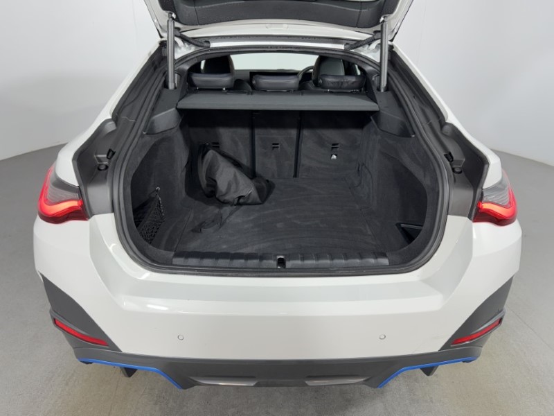 2024 (24) BMW I4 210kW eDrive35 M Sport 70kWh 5dr Auto 5308682