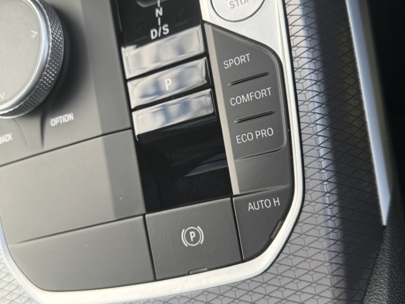 2024 (24) BMW 3 SERIES 320i M Sport 5dr Step Auto 5288901