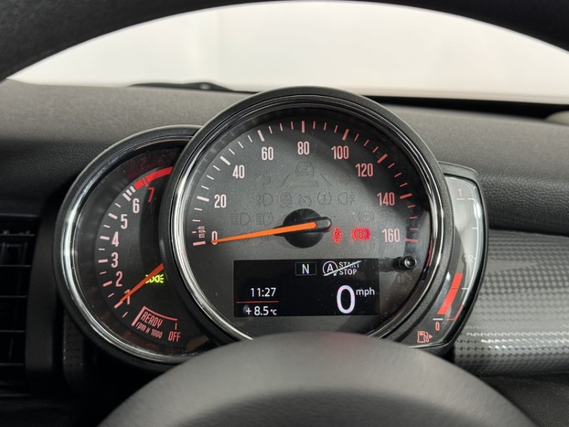 2017 (67) MINI HATCHBACK 1.5 Cooper 3dr 5257495