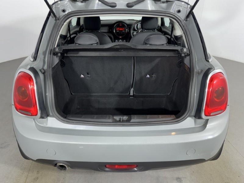 2017 (67) MINI HATCHBACK 1.5 Cooper 3dr 5257520