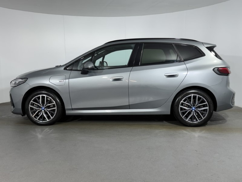 2023 (72) BMW 2 SERIES 230e xDrive M Sport 5dr DCT 5294570