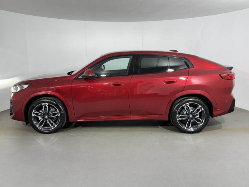 2026 (26) BMW iX2 150kW eDrive20 M Sport 65kWh 5dr Auto 5326607