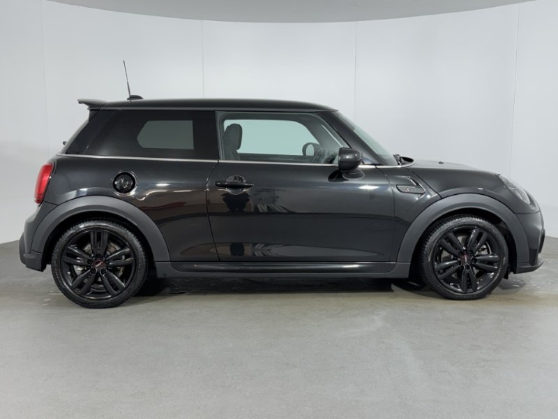 2023 (23) MINI HATCHBACK 2.0 Cooper S Sport Premium 3dr Auto 5240546