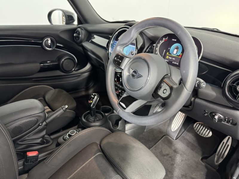 2023 (23) MINI HATCHBACK 2.0 Cooper S Sport 5dr Auto 5398338
