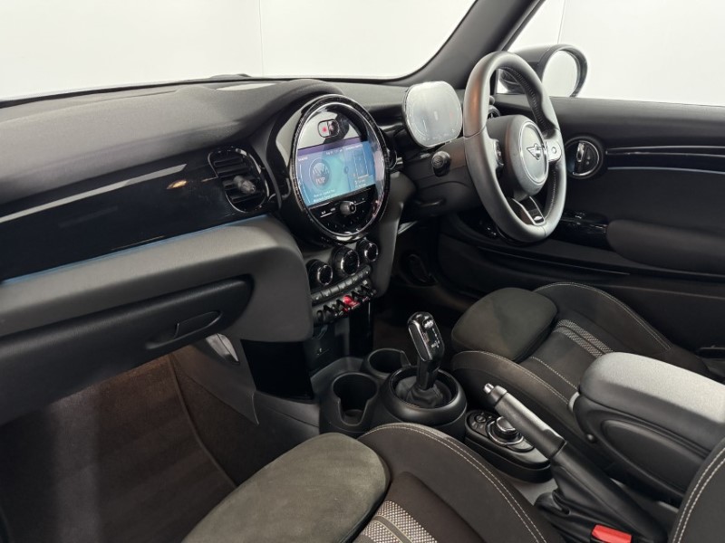 2023 (23) MINI HATCHBACK 2.0 Cooper S Sport 5dr Auto 5398357