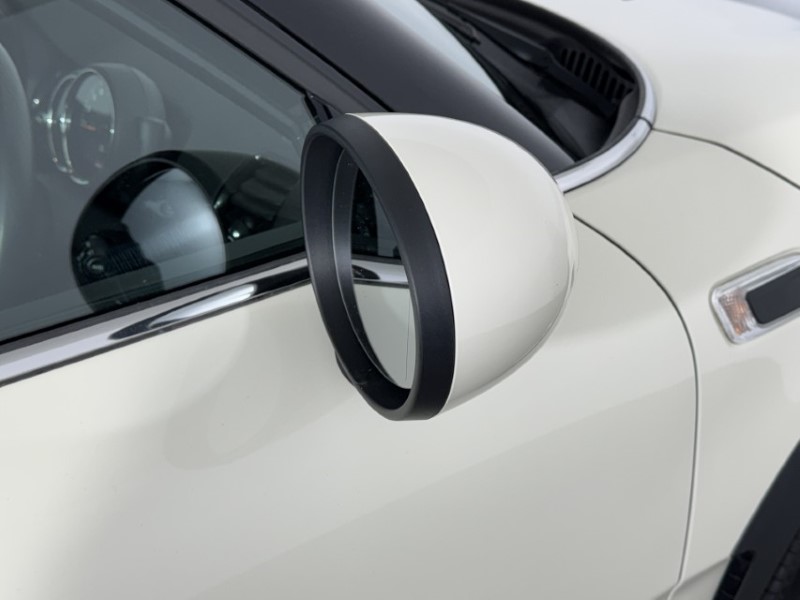 2016 (66) MINI CLUBMAN 1.5 Cooper 6dr Auto 5253687