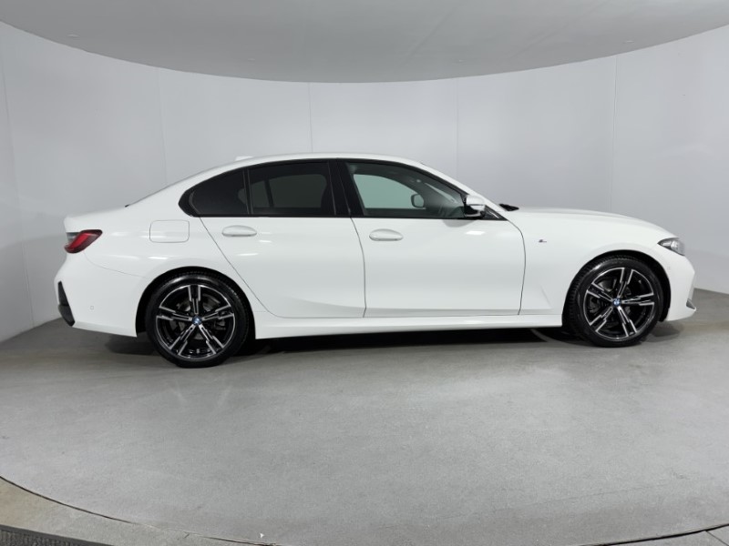 2025 (75) BMW 3 SERIES 320i M Sport 4dr Step Auto 5319550