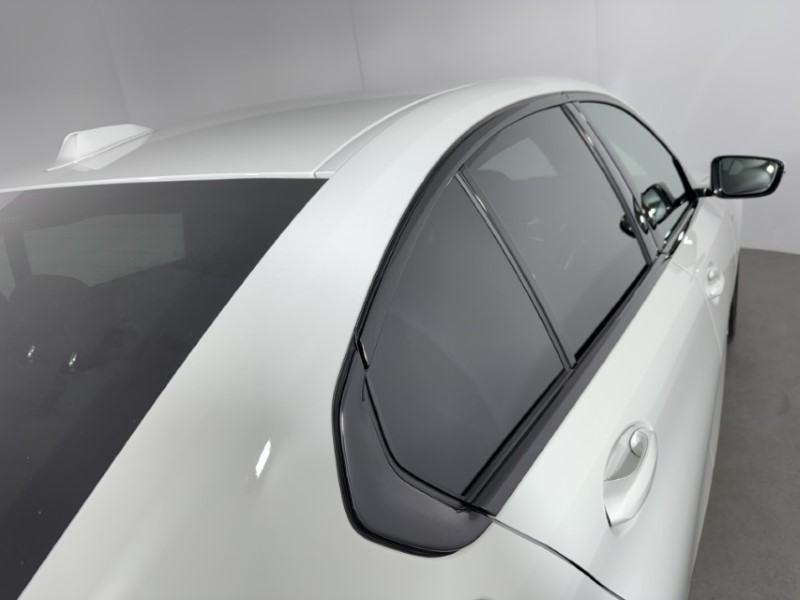 2025 (75) BMW 3 SERIES 320i M Sport 4dr Step Auto 5319517