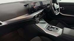 2025 (75) BMW 3 SERIES 320i M Sport 4dr Step Auto 5319534