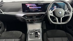 2025 (75) BMW 3 SERIES 320i M Sport 4dr Step Auto 5319529