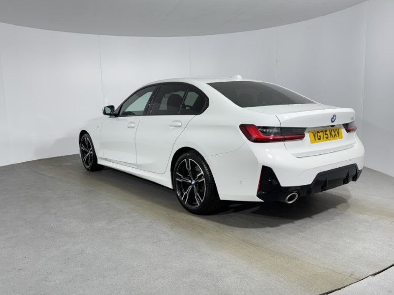 2025 (75) BMW 3 SERIES 320i M Sport 4dr Step Auto 5319546