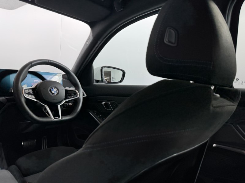 2025 (75) BMW 3 SERIES 320i M Sport 4dr Step Auto 5319530