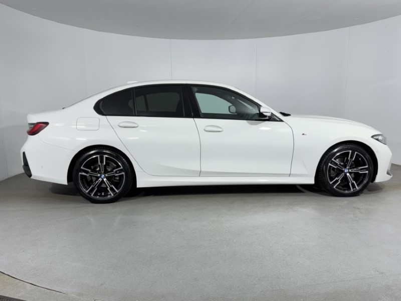 2025 (75) BMW 3 SERIES 320i M Sport 4dr Step Auto 5319557
