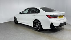 2025 (75) BMW 3 SERIES 320i M Sport 4dr Step Auto 5319545