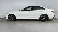 2025 (75) BMW 3 SERIES 320i M Sport 4dr Step Auto 5319544
