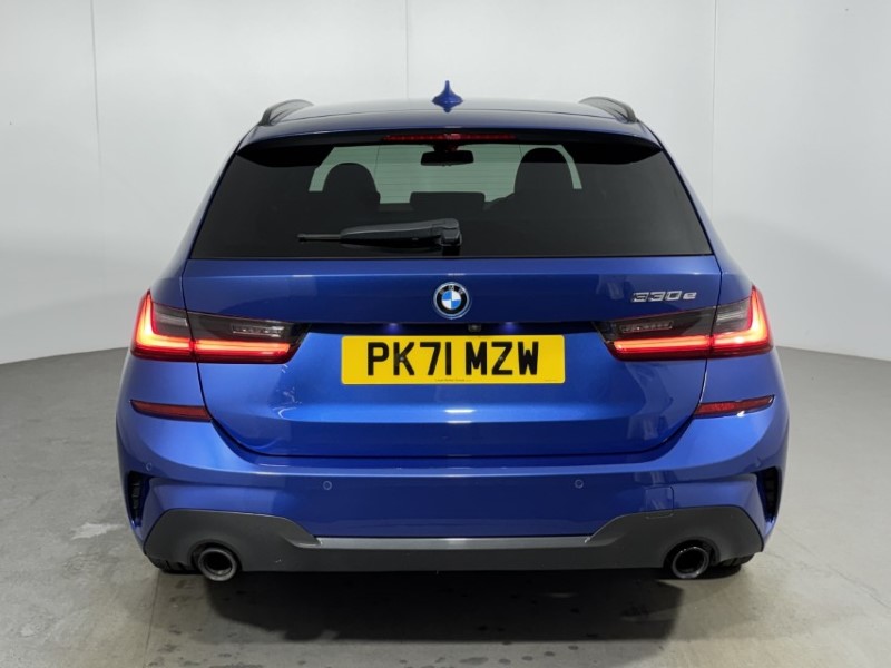 2021 (71) BMW 3 SERIES 330e M Sport 5dr Step Auto 5337990