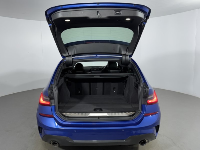 2021 (71) BMW 3 SERIES 330e M Sport 5dr Step Auto 5337972