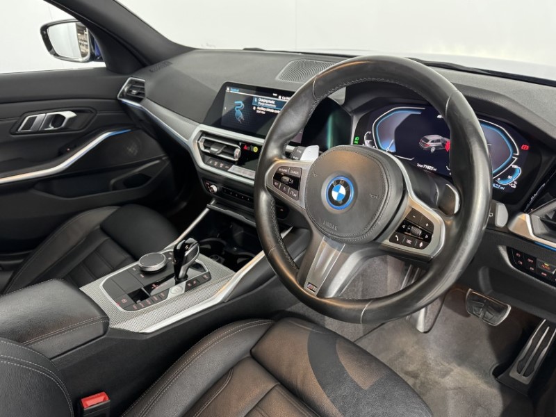 2021 (71) BMW 3 SERIES 330e M Sport 5dr Step Auto 5337962