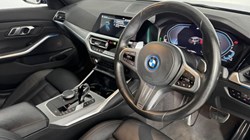 2021 (71) BMW 3 SERIES 330e M Sport 5dr Step Auto 5337962