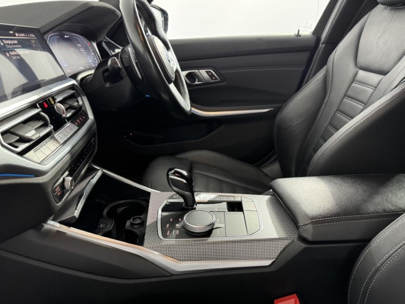 2021 (71) BMW 3 SERIES 330e M Sport 5dr Step Auto 5337978