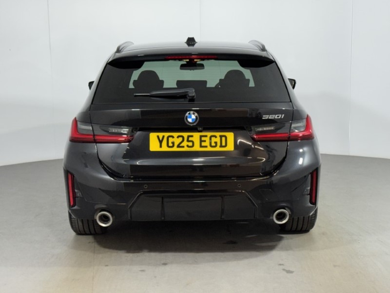 2025 (25) BMW 3 SERIES 320i M Sport 5dr Step Auto 5319919