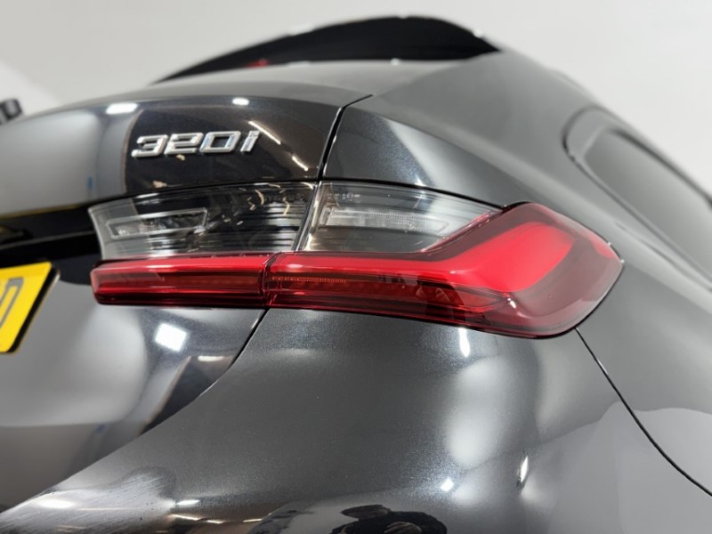 2025 (25) BMW 3 SERIES 320i M Sport 5dr Step Auto 5319909