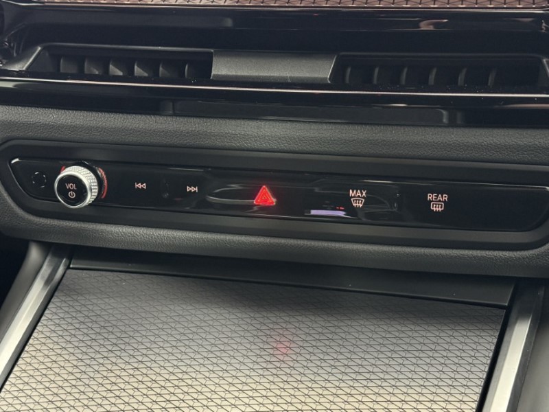 2025 (25) BMW 3 SERIES 320i M Sport 5dr Step Auto 5319884