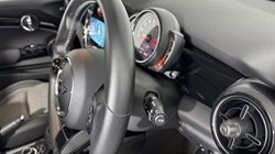 2022 (72) MINI HATCHBACK 2.0 Cooper S Classic 3dr Auto 5305606