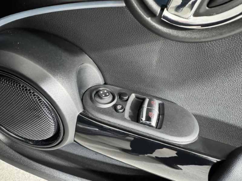 2022 (72) MINI HATCHBACK 2.0 Cooper S Classic 3dr Auto 5305605