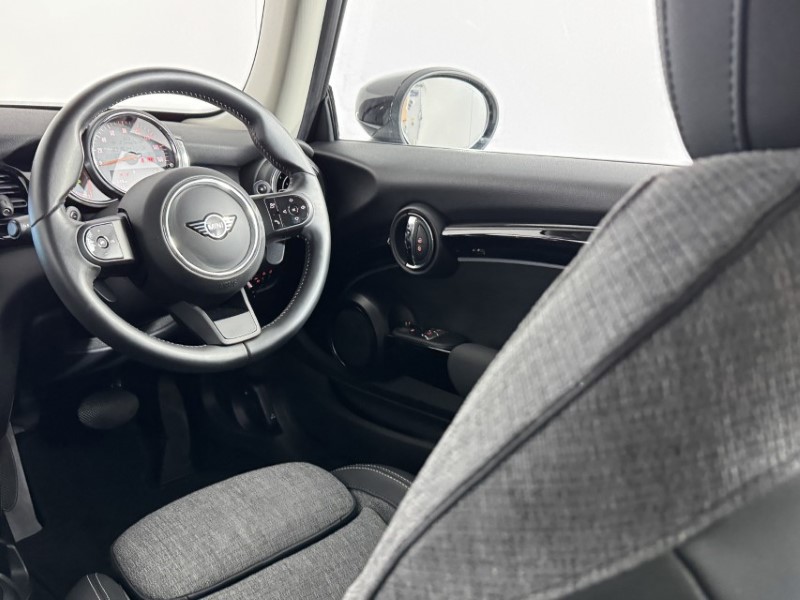 2022 (72) MINI HATCHBACK 2.0 Cooper S Classic 3dr Auto 5305629